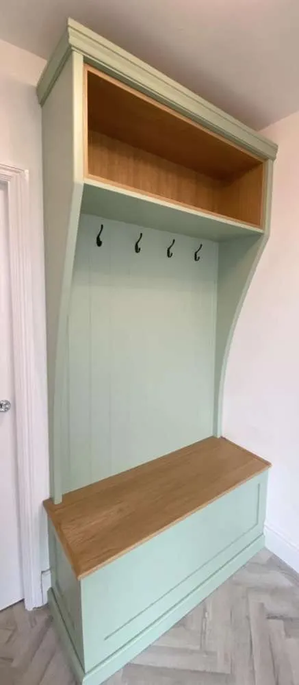 maple-8 Alcove wardrobes 3